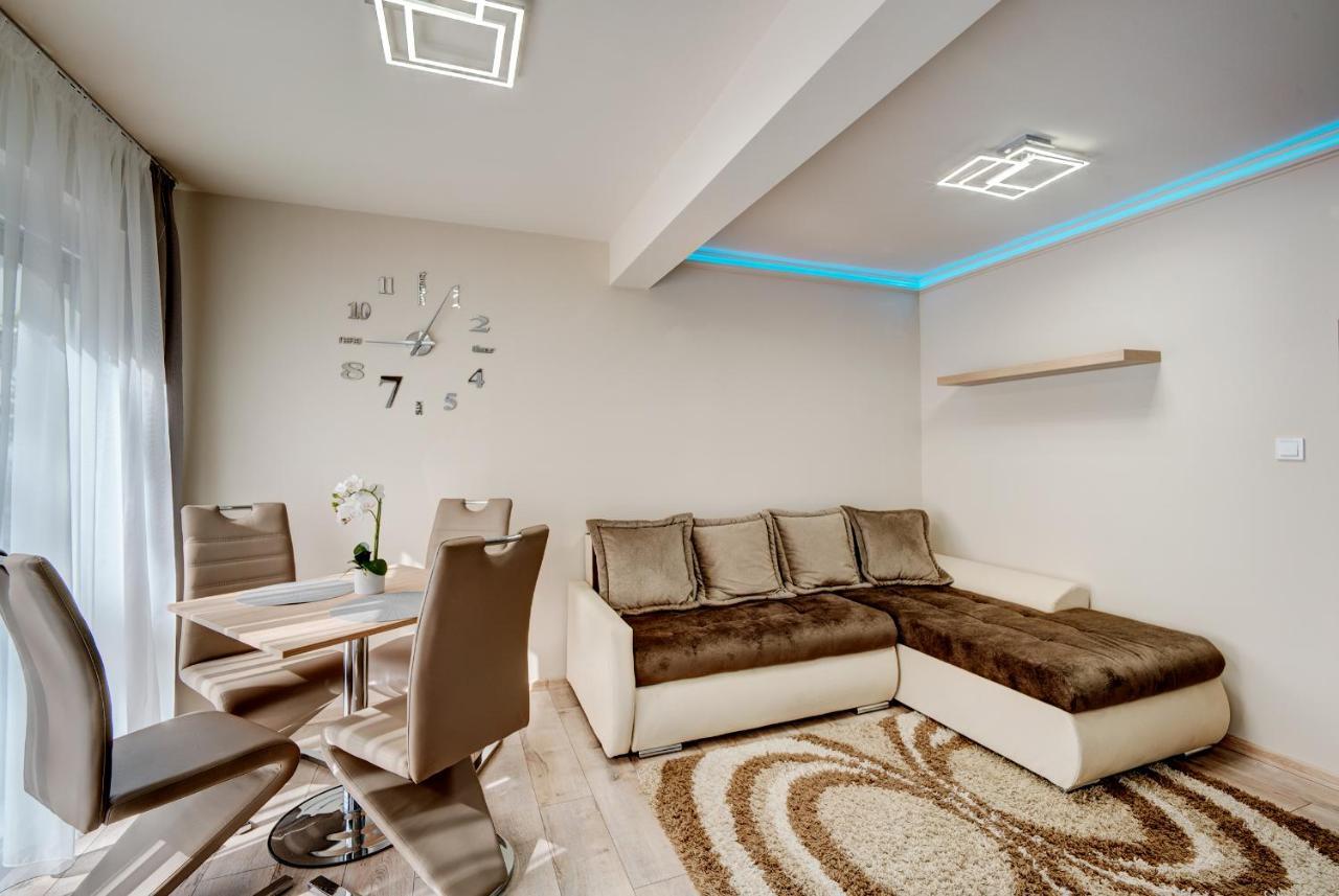 塞格德Hajnal Apartman公寓 外观 照片