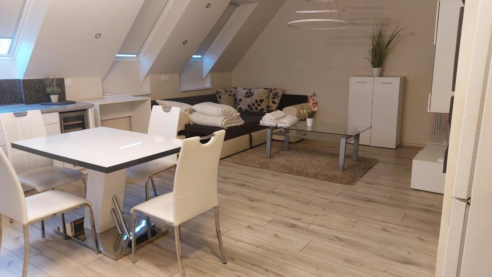 塞格德Hajnal Apartman公寓 外观 照片